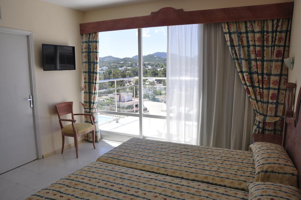 Hotel Neptuno مدينة إيبيزا المظهر الخارجي الصورة